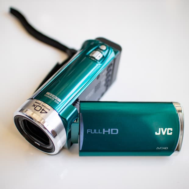 JVC Everio GZ-E117-G / 빈티지 디지털 캠코더