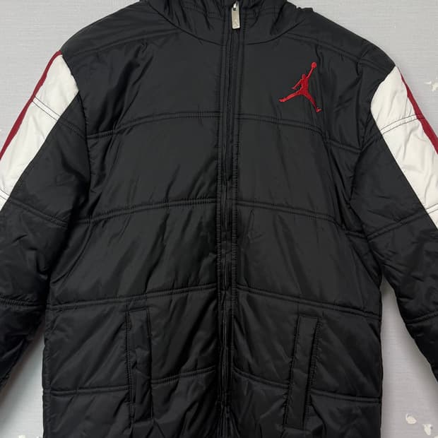 조던 패딩 판매합니다