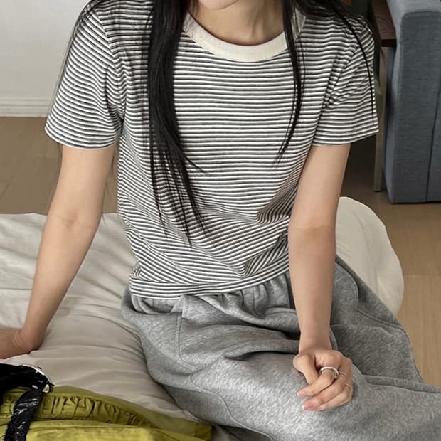 [새상품] 98도씨 스판 스트라이프 반팔