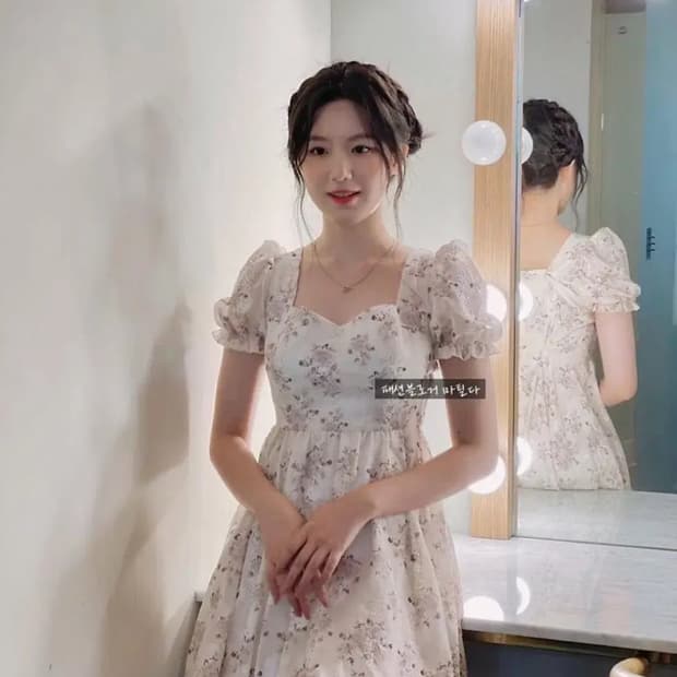 S사이즈) 신스덴 로즈 펀칭 미니원피스 슈화원피스 여름플로럴원피스