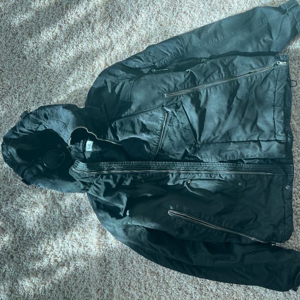 C.P. Company 고글 후드 워싱 자켓