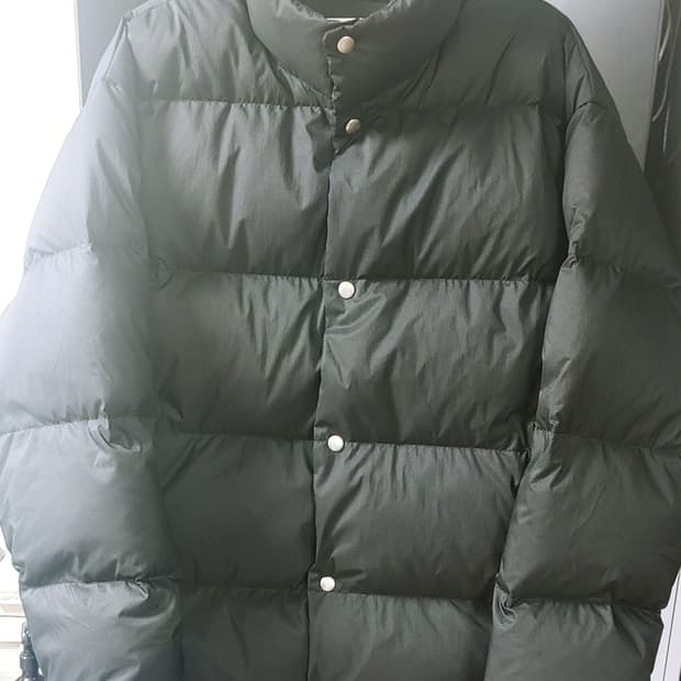 23fw 코모리 나일론 다운 패딩