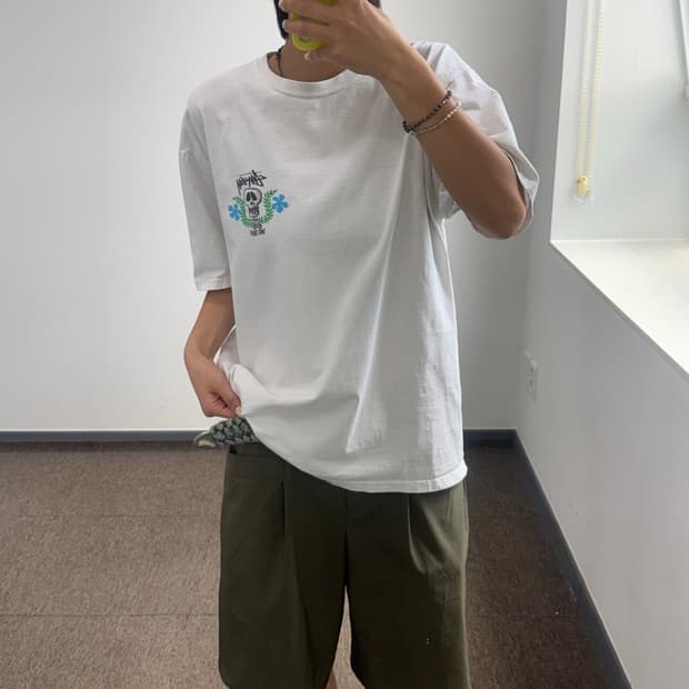 Stussy 스투시 백 로고 화이트 반팔