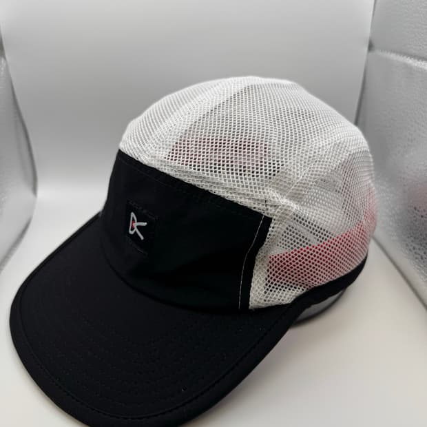 디스트릭트비전 district vision 러닝캡 