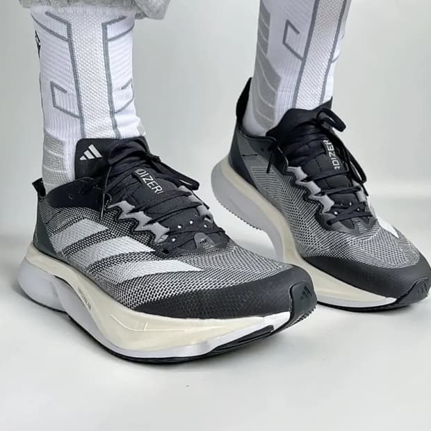 260 새제품) 아디다스 아디제로 보스턴 12 런닝화 러닝화 ID4234