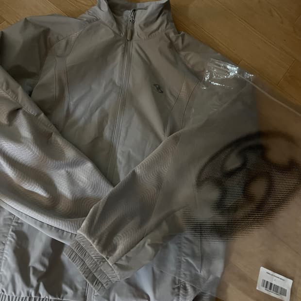 산산기어 25 ss 트랙자켓 1사이즈