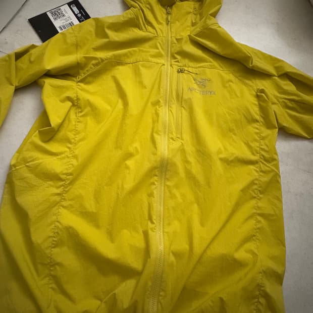 아크테릭스 스쿼미시 후디 램파이어