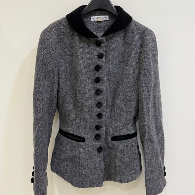 손정완 그레이 트위드 자켓 정품