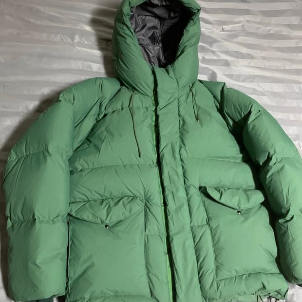 홀리선 노스코브 패딩