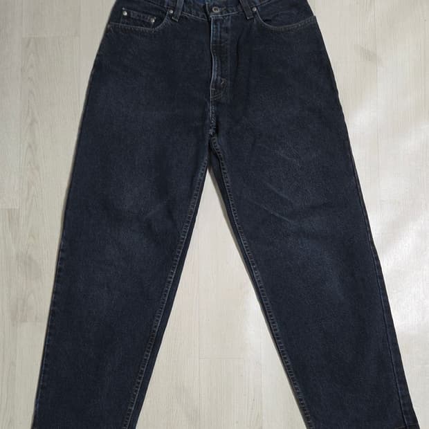 (착샷) 리바이스 90s USA 실버탭 루즈 데님 