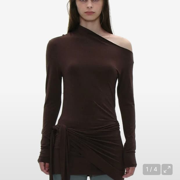 파르티멘토우먼 언발란스드 보우타이 랩 저지탑 브라운 