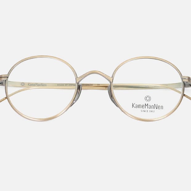 가메만넨 102 엔틱 골드 티타늄 안경 판매합니다.