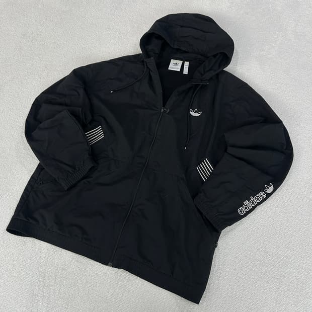 아디다스 블랙 후드 바람막이 자켓 3XL