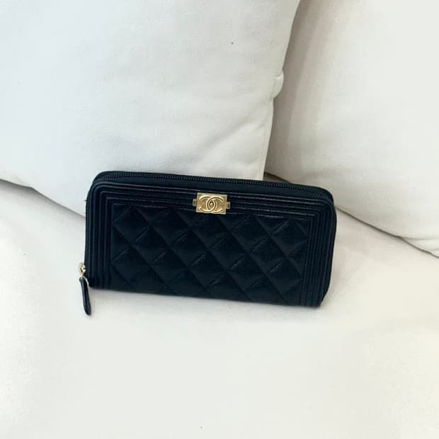 보이 샤넬 장지갑 (정품)