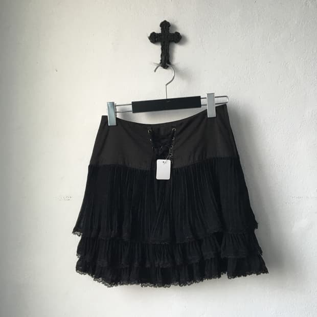 Lace up point layer skirt