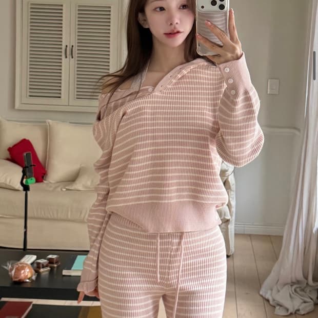 카인다미 투웨이 스트라이프 셋업