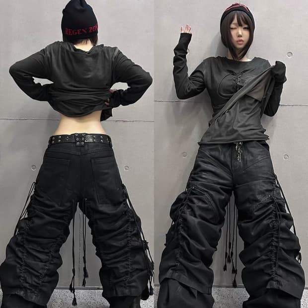 detail shirrng pants