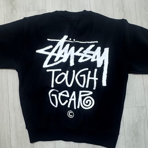 스투시 터프기어 맨투맨