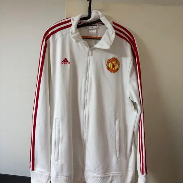 아디다스 희귀 대장급 맨유 흰빨 화이트 트랙탑 저지