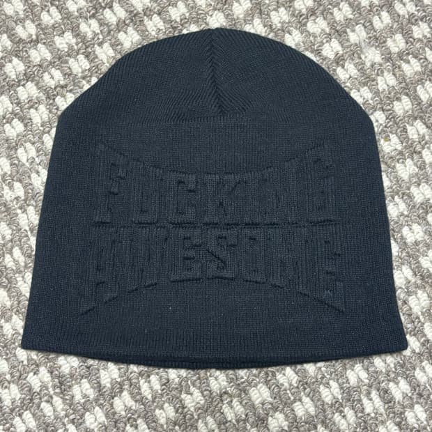 퍼킹어썸 KO Embossed Beanie BLACK