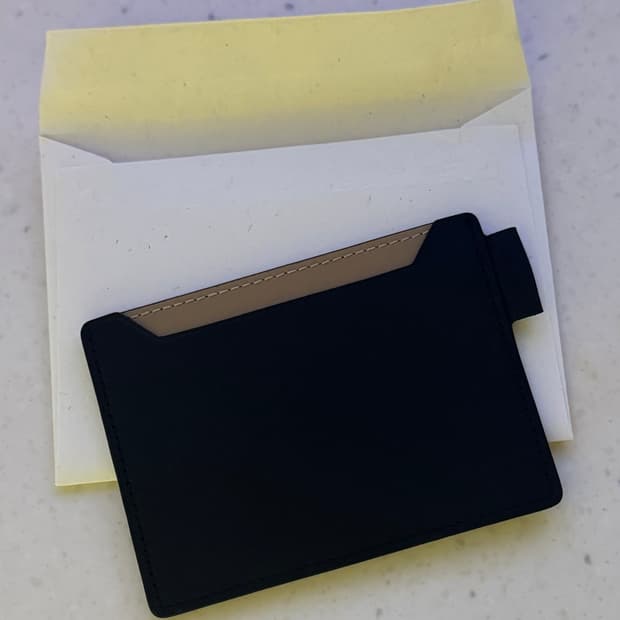 Genesis Collection Leather Card Wallet