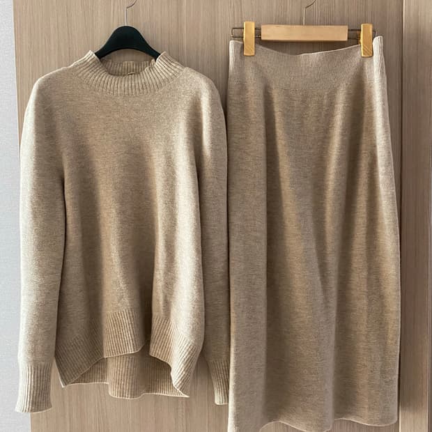 보웬 니트 홀가먼트 투피스