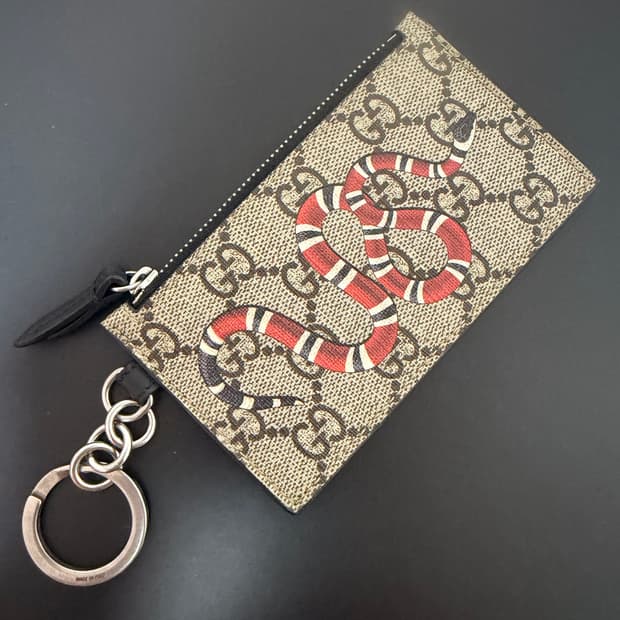 구찌 슈프림 모노그램 킹스네이크 카드지갑