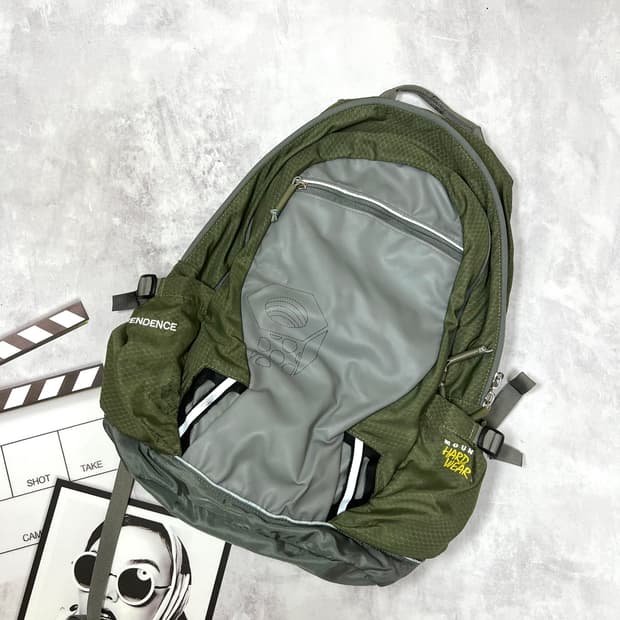 마운틴하드웨어(Mountain Hardwear)백팩