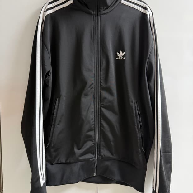 아디다스 오리지널 트랙탑 져지 블랙