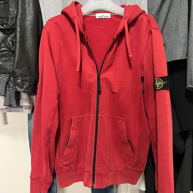 스톤아일랜드 후드집업 