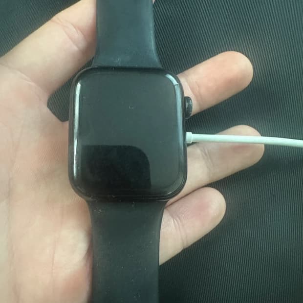 애플워치 se2 44m  판매해요