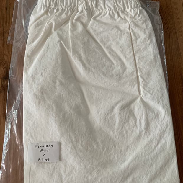 [2] 이지 프린팅 반바지 화이트