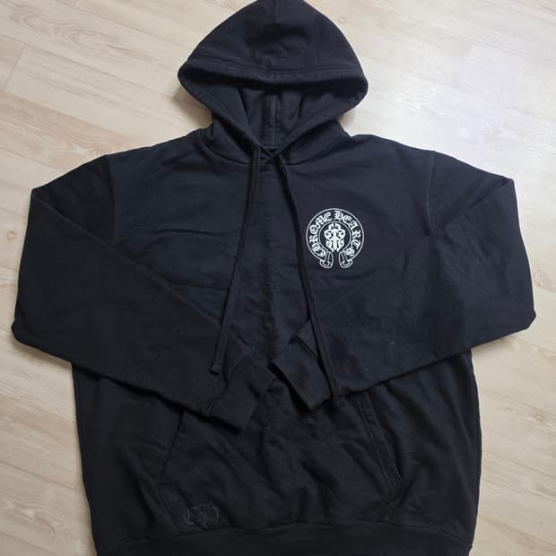 크롬하츠 아메리칸 플래그 대거 후드 블랙 색상 XL