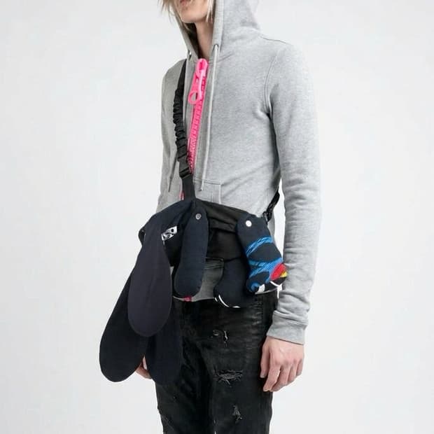 일본브랜드 BodySong 25ss 토끼인형 멀티백