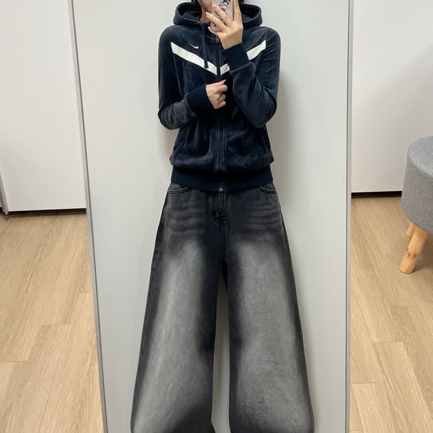 나이키 스우시 벨벳 트랙탑 후드 져지