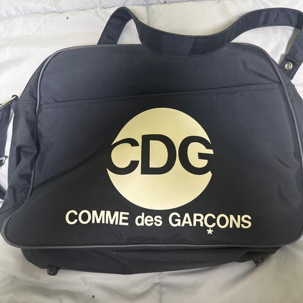 꼼데가르송 크로스백