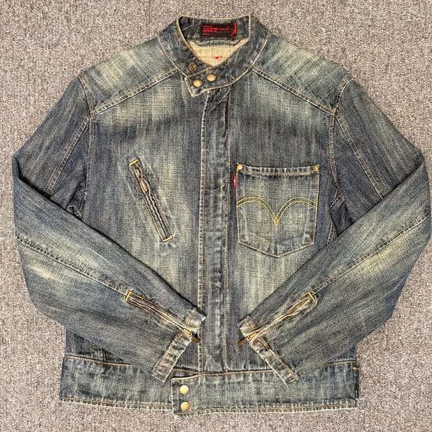 리바이스 엔지니어드 라인 데님자켓