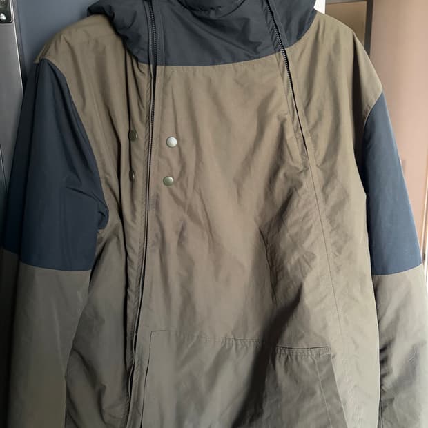 칼오라인 후리스