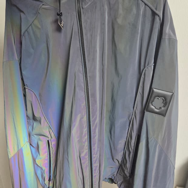 더 아이덴티티 프로젝트 curve string anorak jumper