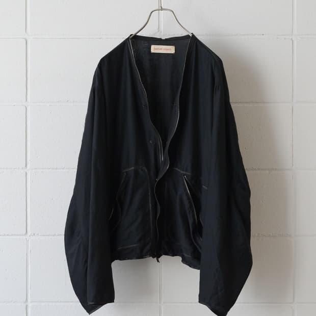 바벨오브젝트 25ss zip v jkt 2size black