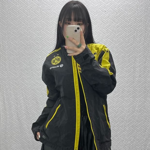 푸마 올드스쿨 보루시아 도르트문트 바람막이 자켓 L C09312