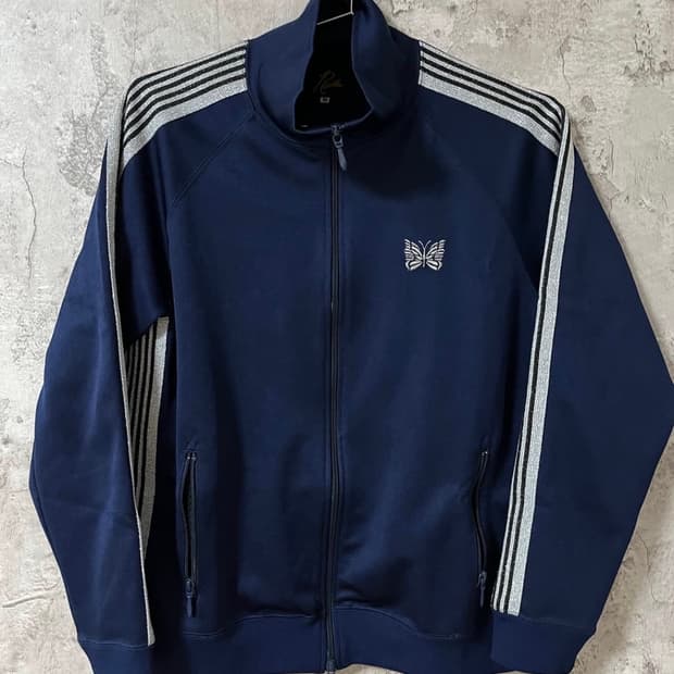 니들스 트랙자켓