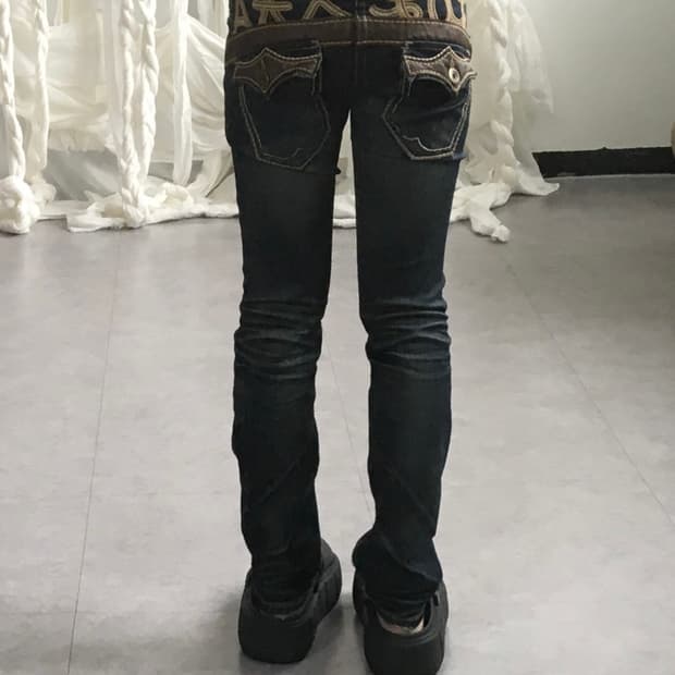 back patch point washing denim pants