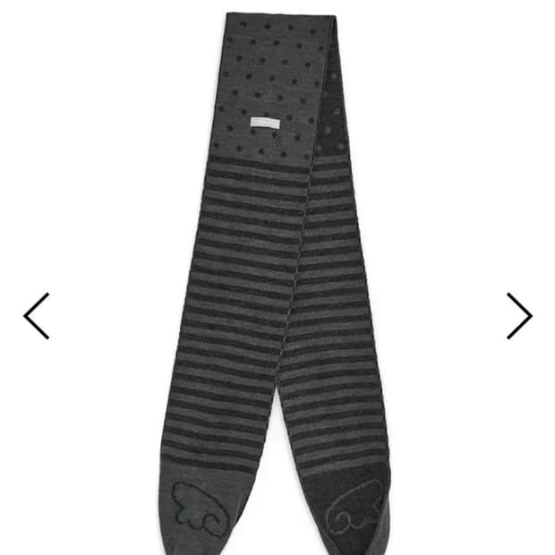 허그유어스킨 퐁퐁 머플러 차콜