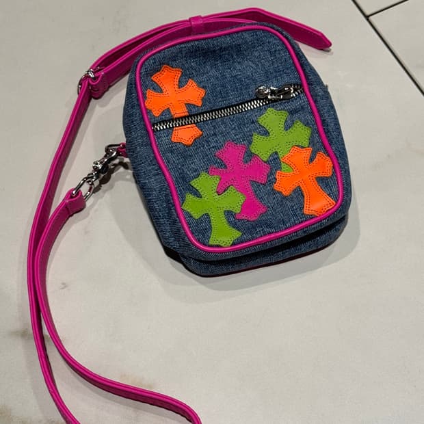 크롬하츠 VIP 멀티 레더패치 데님 타카백 새상품급