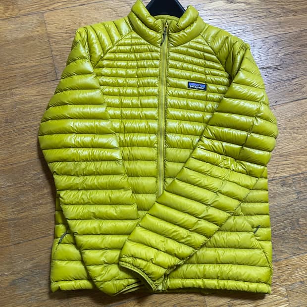 파타고니아 경량 패딩 라임 m