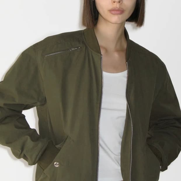 썬번프로젝트 셔링 봄버 자켓 구해요