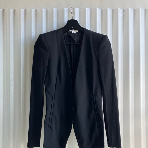 [0] Helmut lang 비대칭 숄더패드 블레이저 블랙