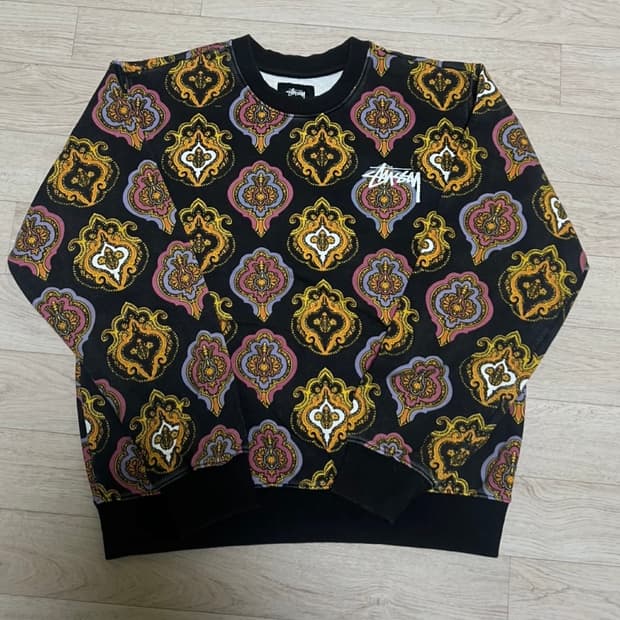 Stussy 스투시 맨투맨