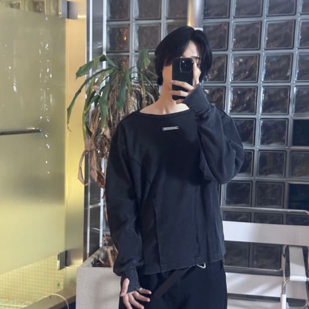 URBAN GRUNGE LONG SLEEVE T 어반 그런지 긴팔 티셔츠